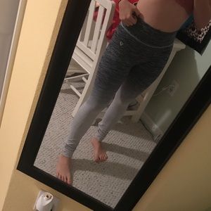 Grey to white ombré workout leggings